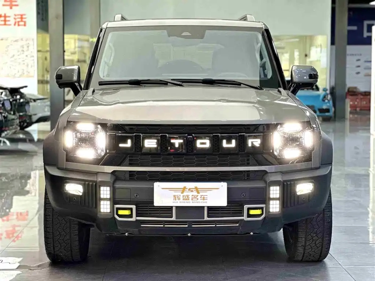 JETOUR TRAVELLER  T2