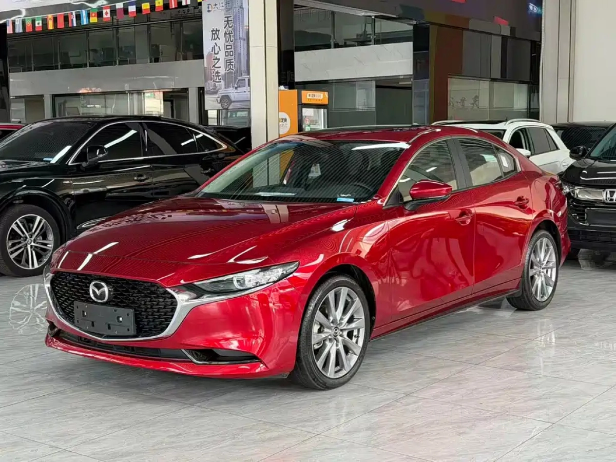 MAZDA 3 AXELA