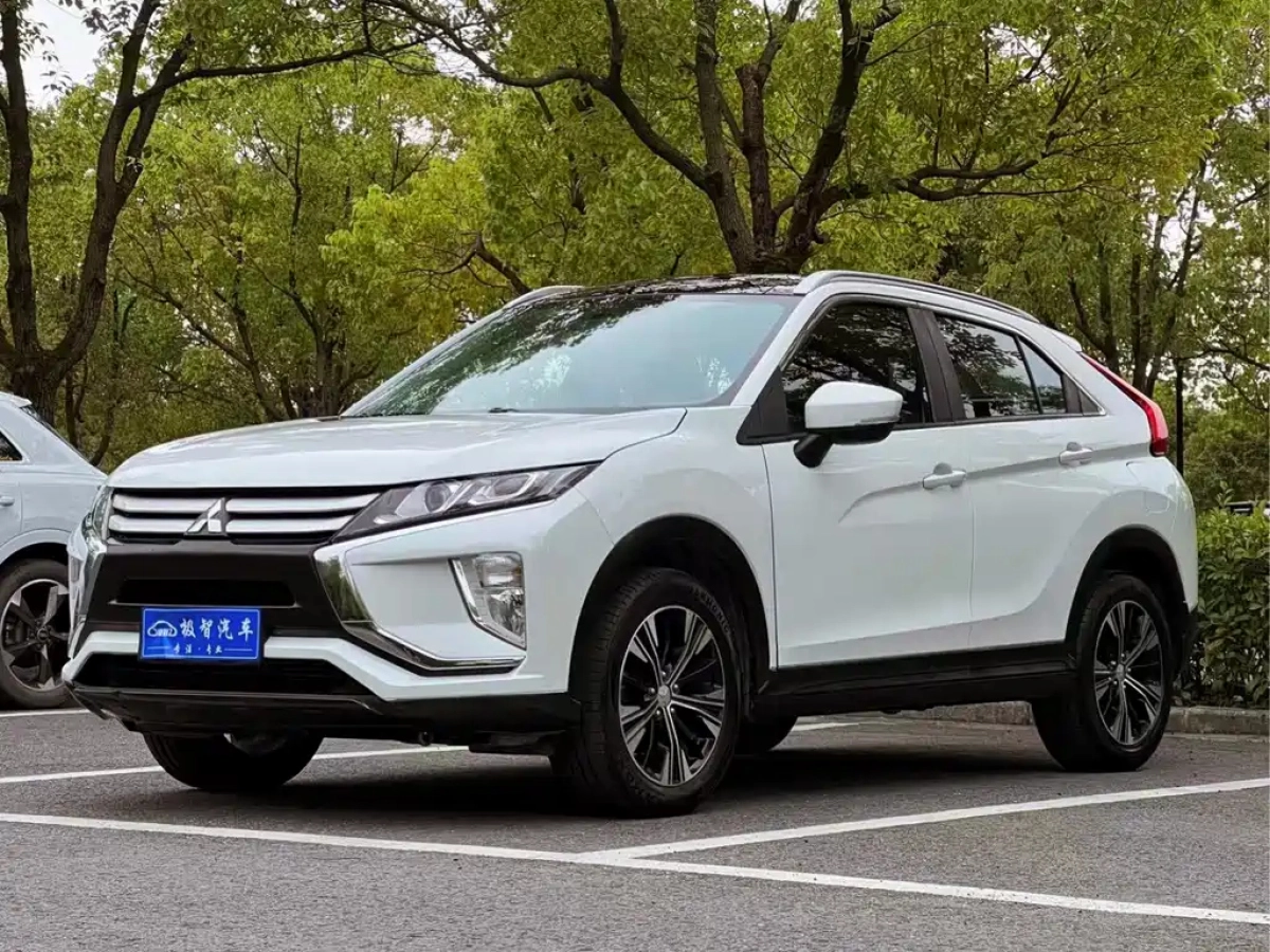 MITSUBISHI ECLIPSE CROSS  2019