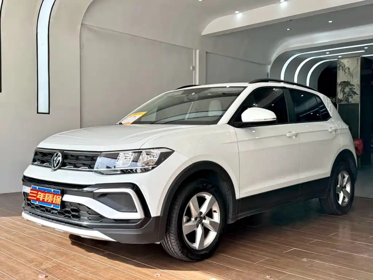 VOLKSWAGEN T-CROSS  2023