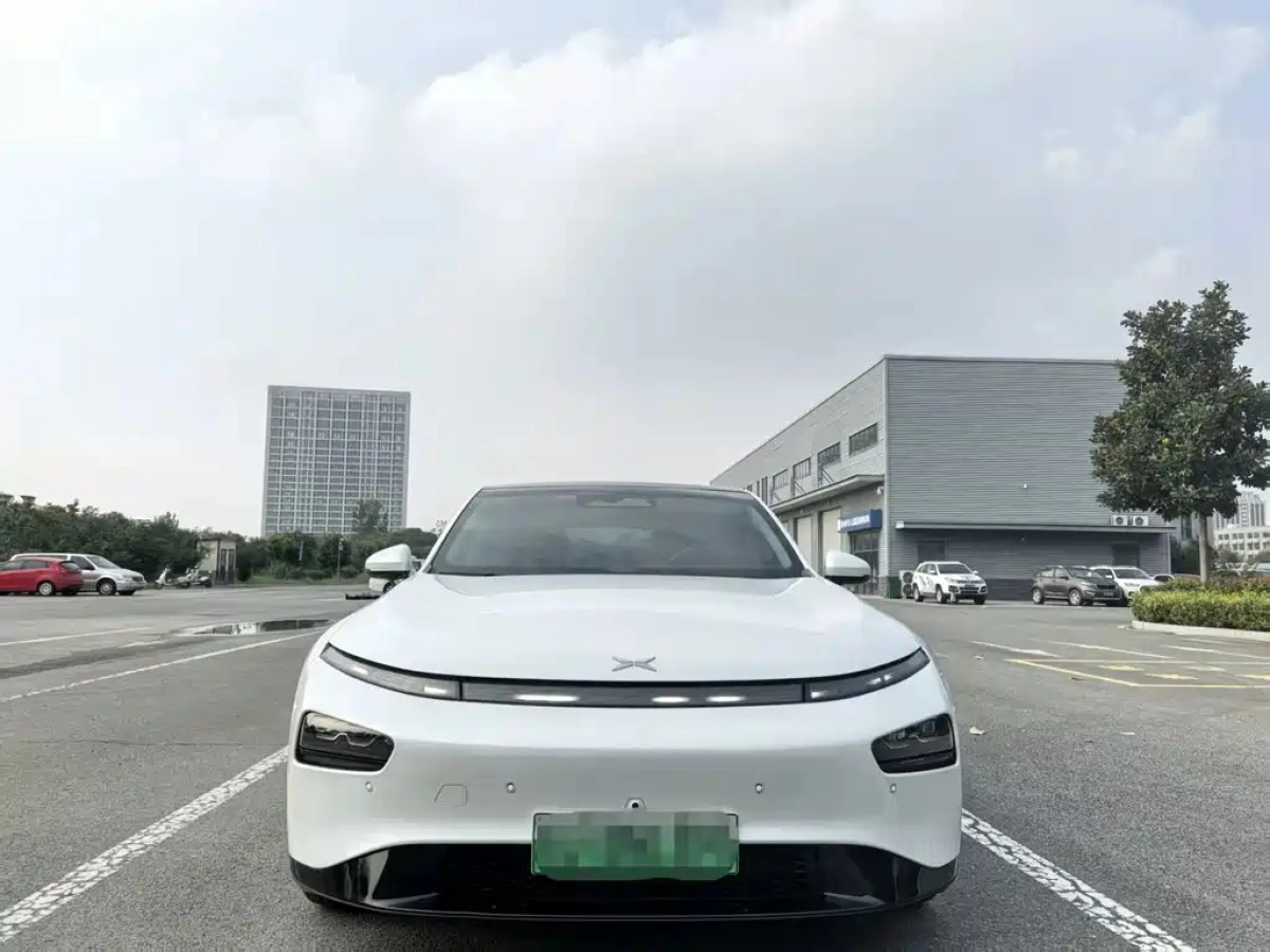XPENG MOTORS P7