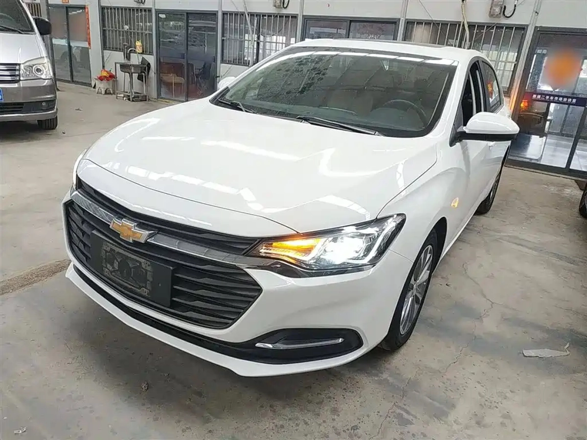 CHEVROLET CRUZE