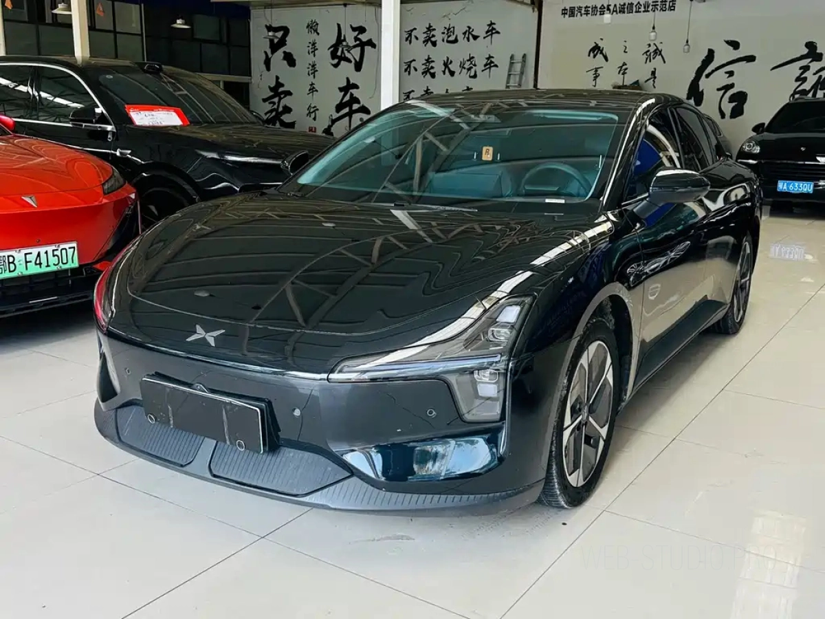 XPENG MOTORS MONA M03