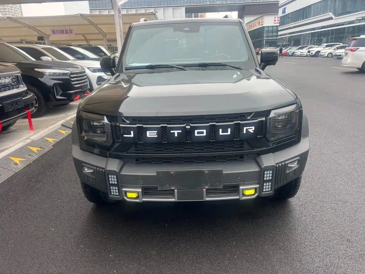 JETOUR TRAVELLER  T2