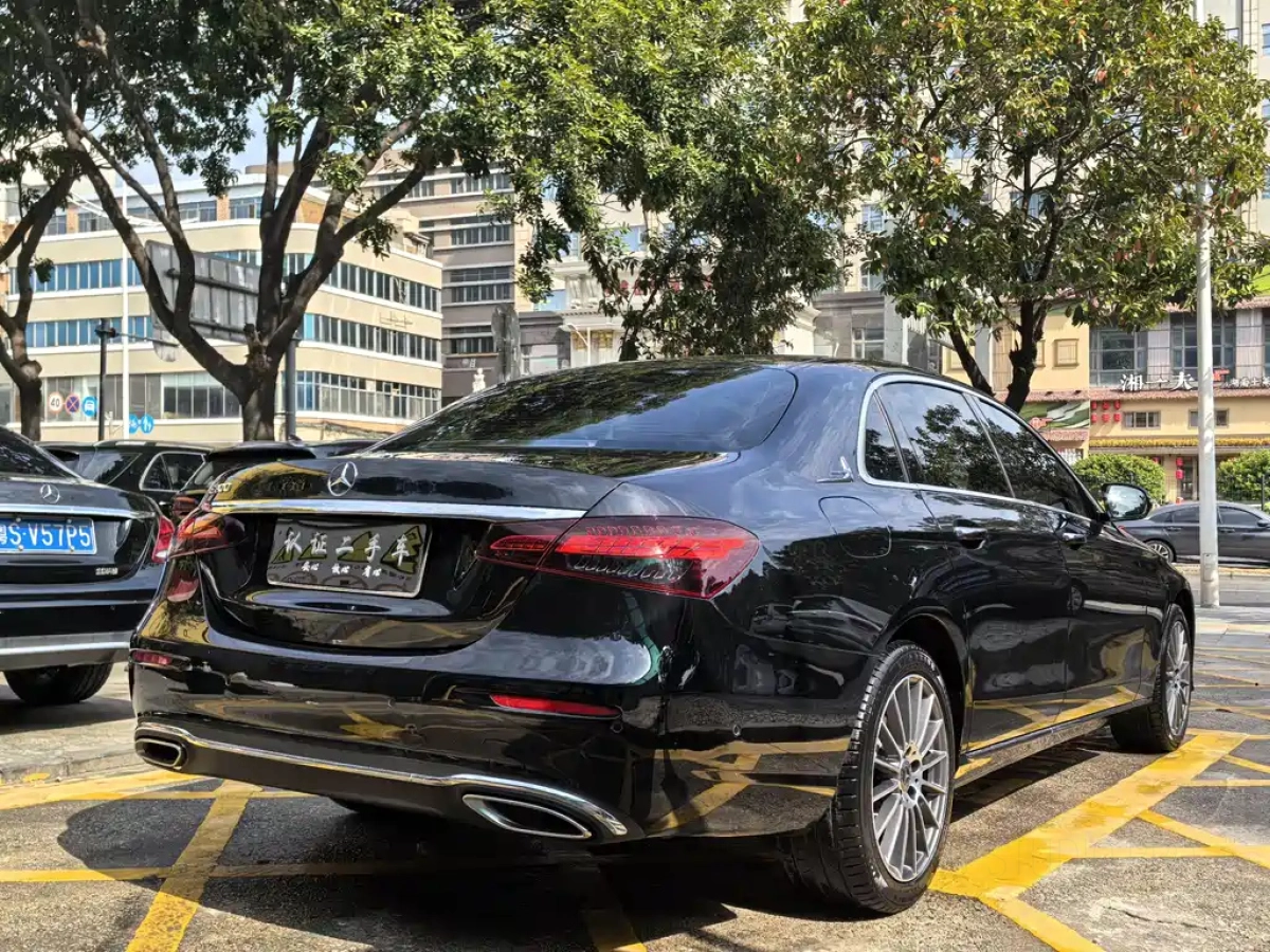 MERCEDES BENZ E-CLASS