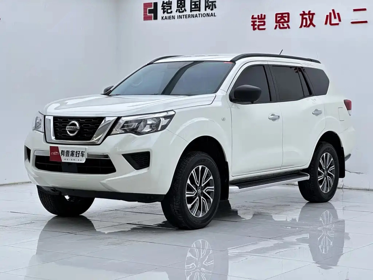 NISSAN TERRA