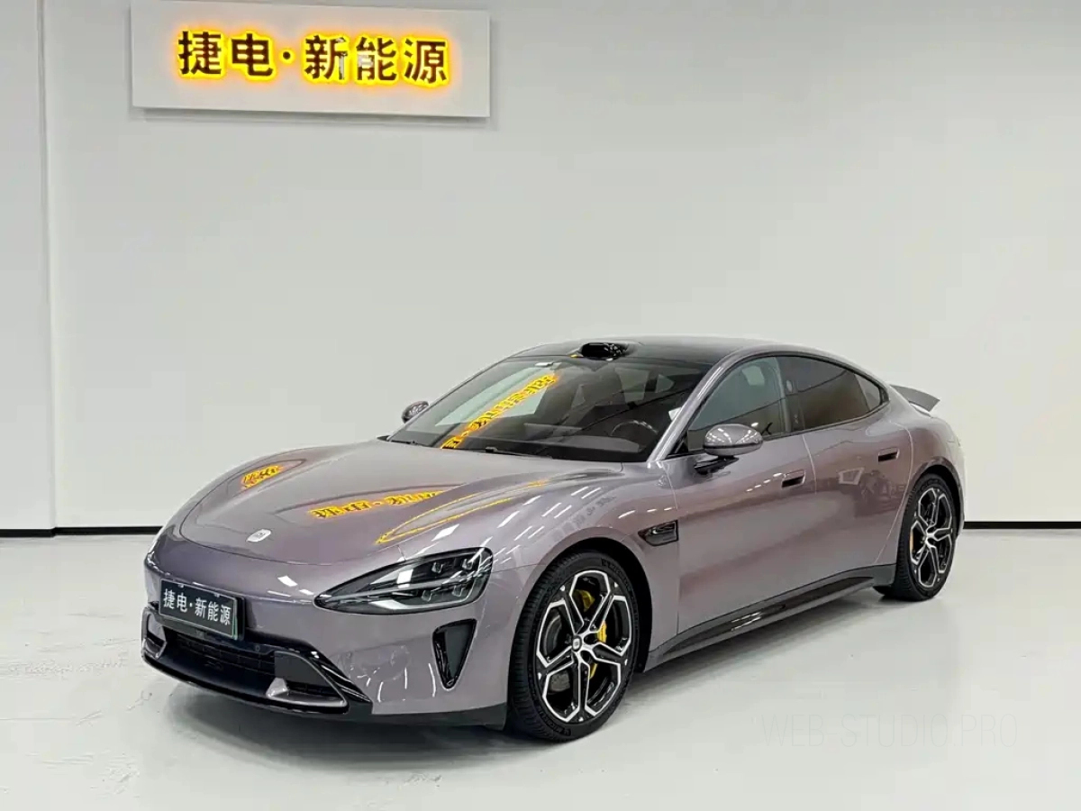 XIAOMI AUTO SU7  2024