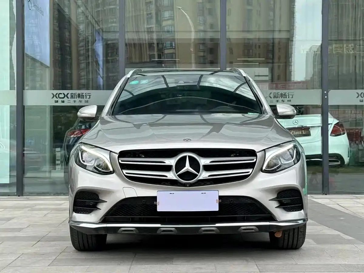 MERCEDES BENZ GLC