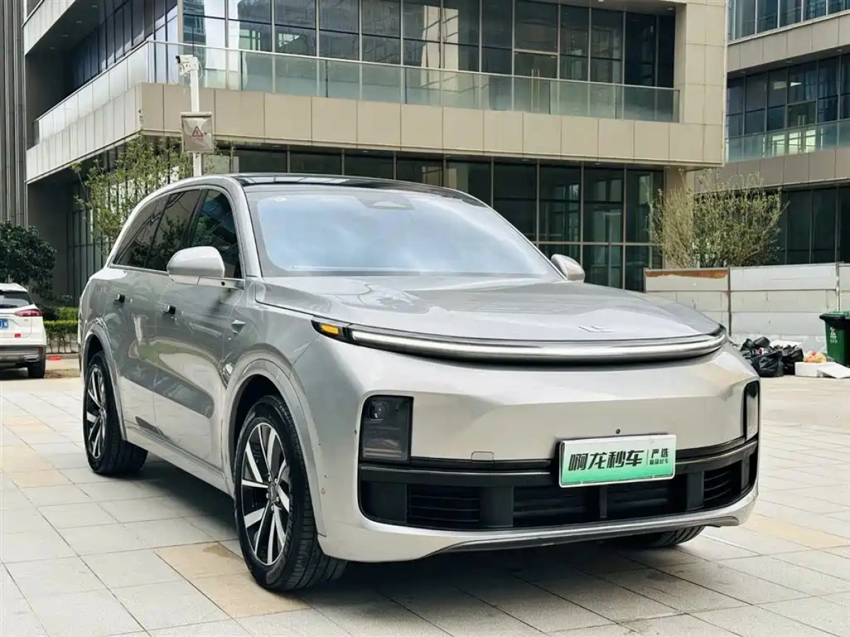 LI AUTO L8