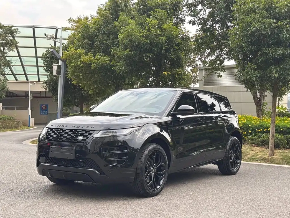 LAND ROVER RANGE ROVER EVOQUE  2024