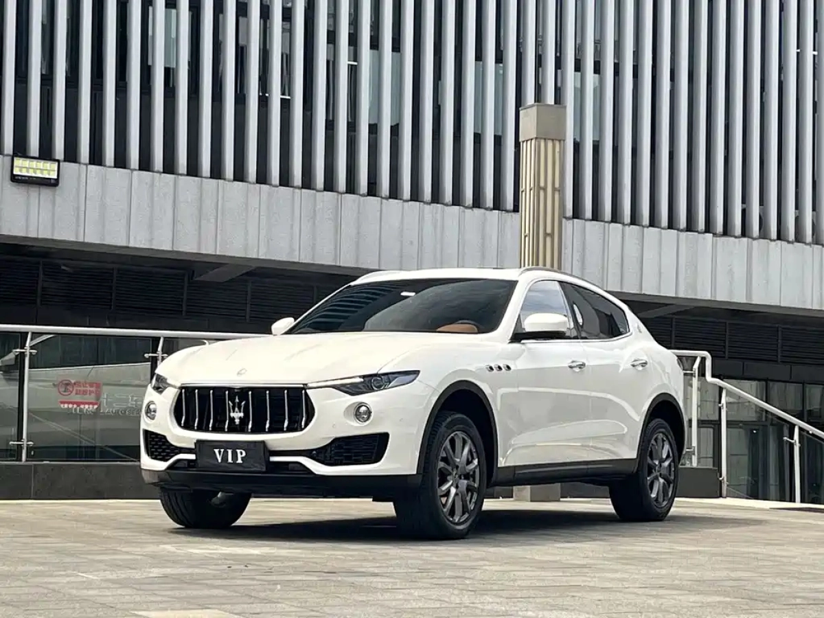 MASERATI LEVANTE