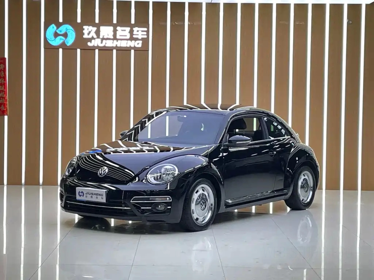 VOLKSWAGEN BEETLE