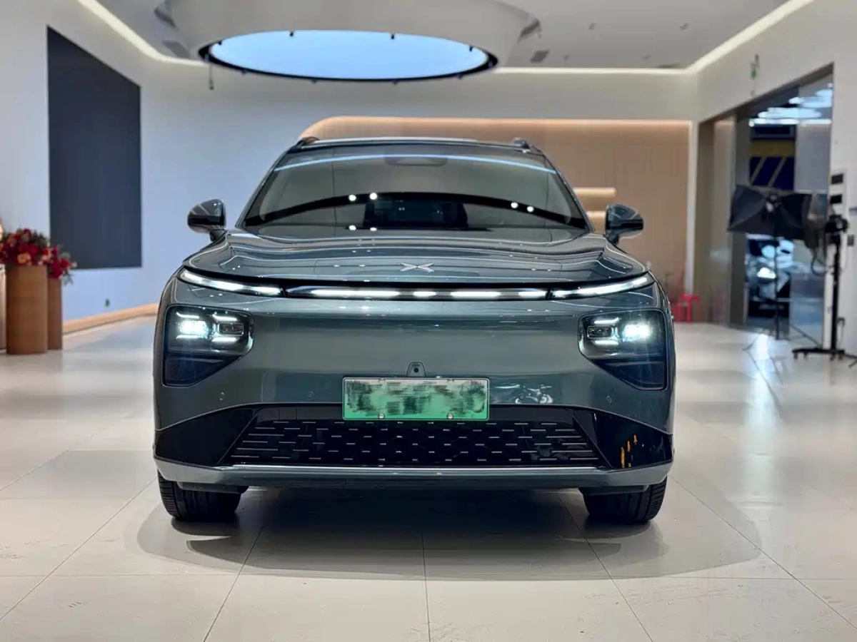 XPENG MOTORS G9