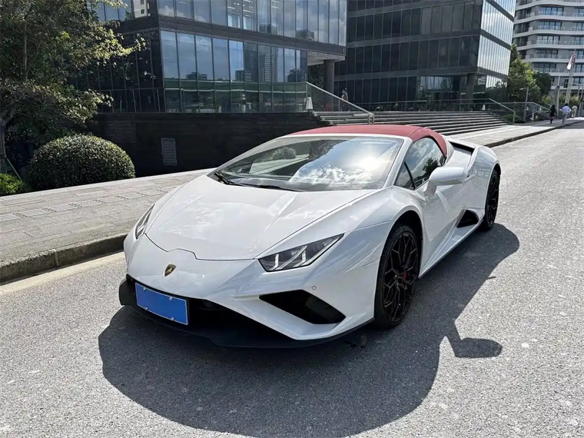 LAMBORGHINI HURACAN  2023