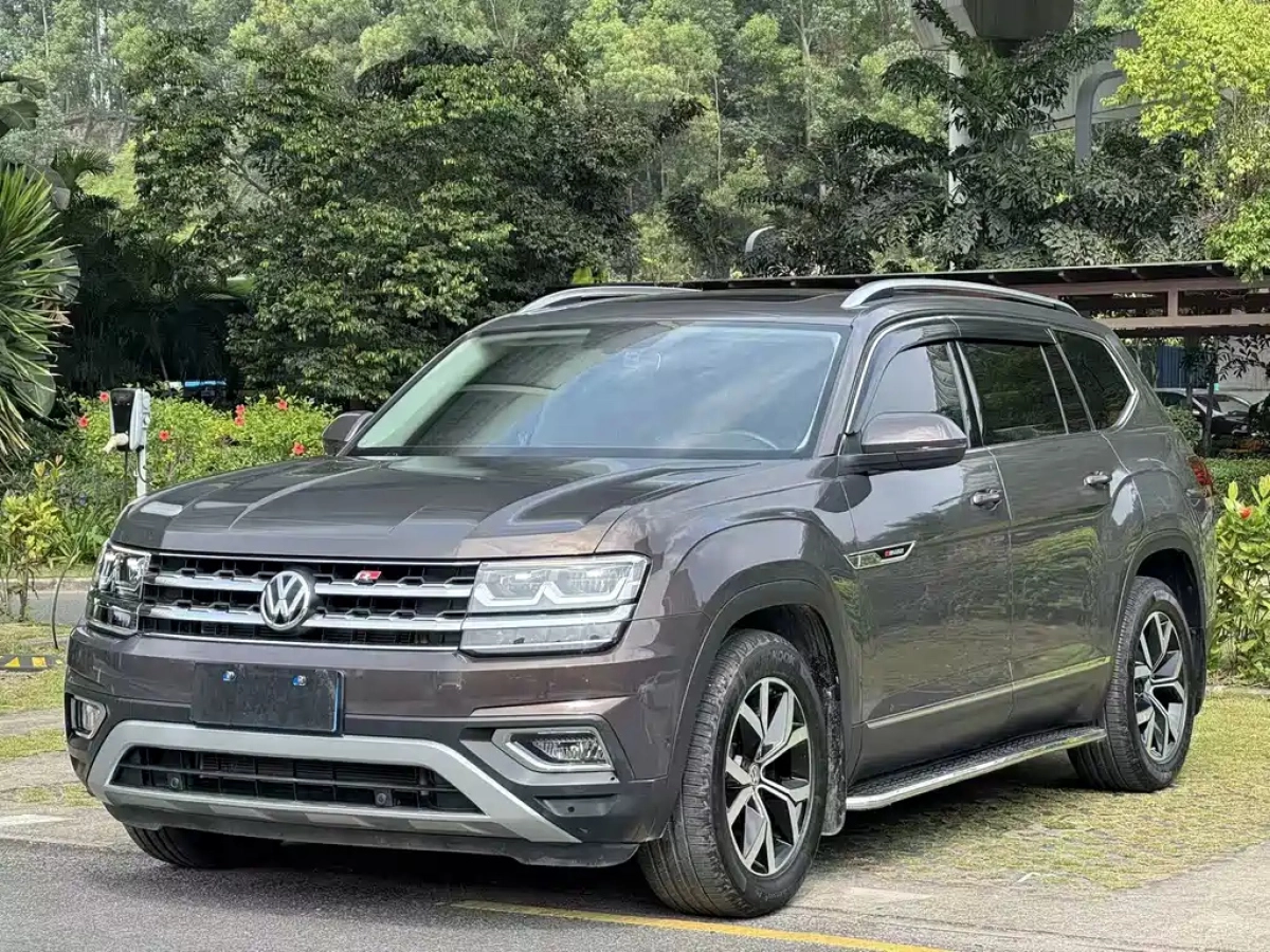 VOLKSWAGEN TERAMONT  2019