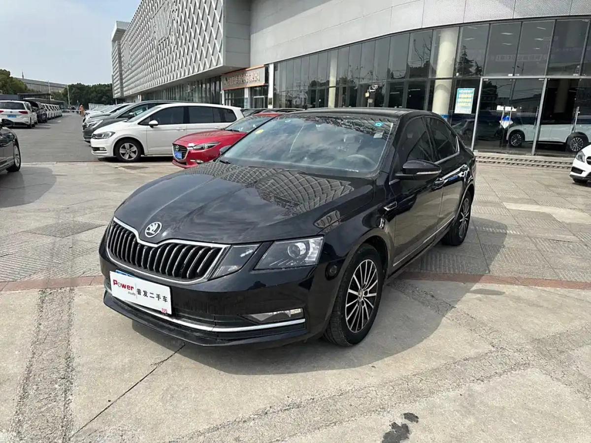SKODA OCTAVIA