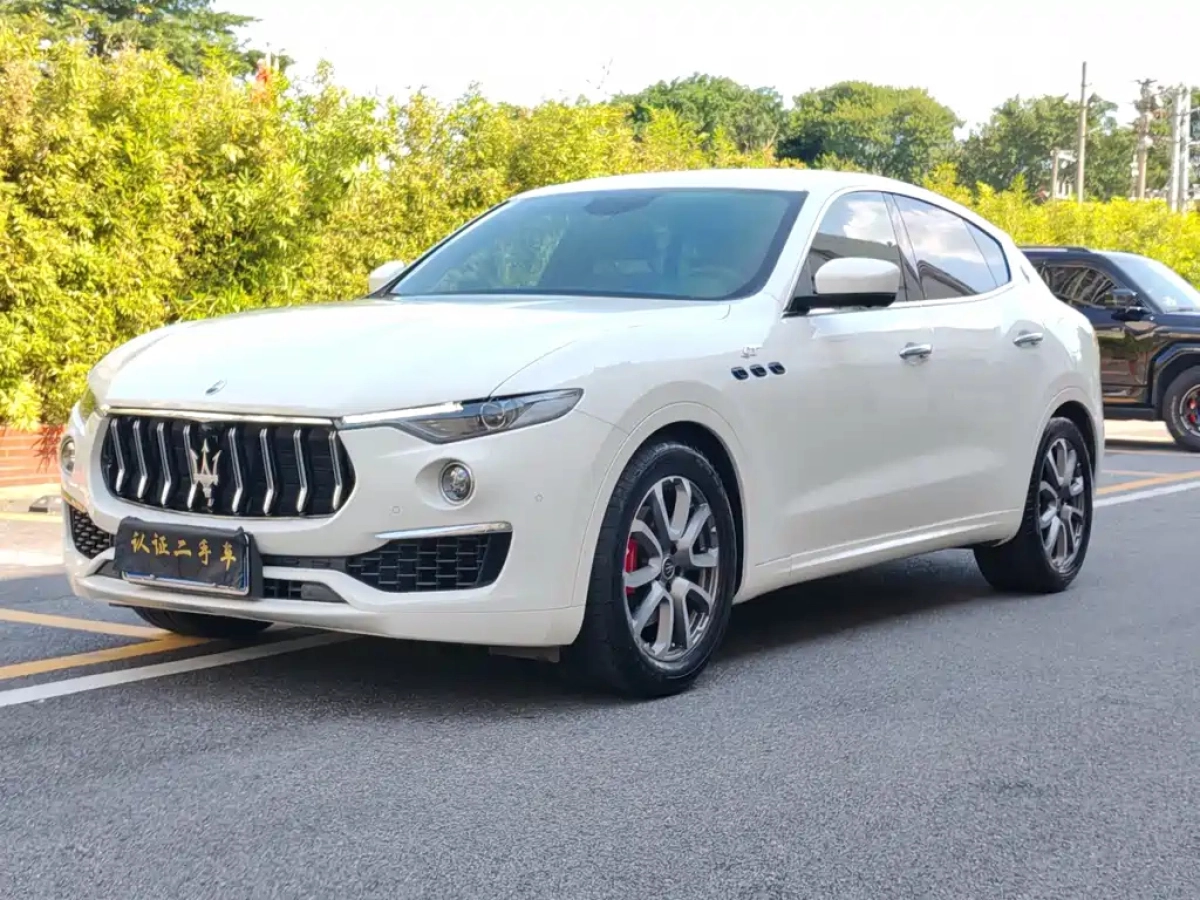 MASERATI LEVANTE