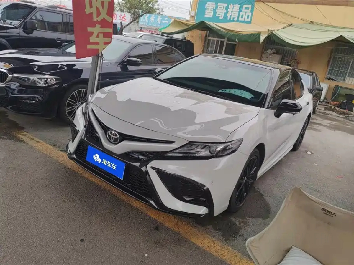 TOYOTA CAMRY  2023