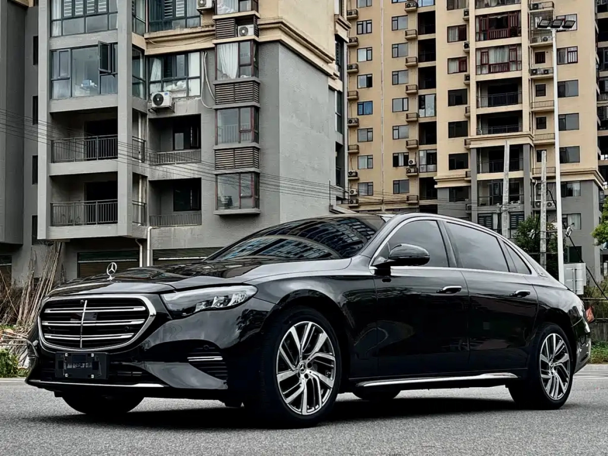 MERCEDES BENZ E-CLASS