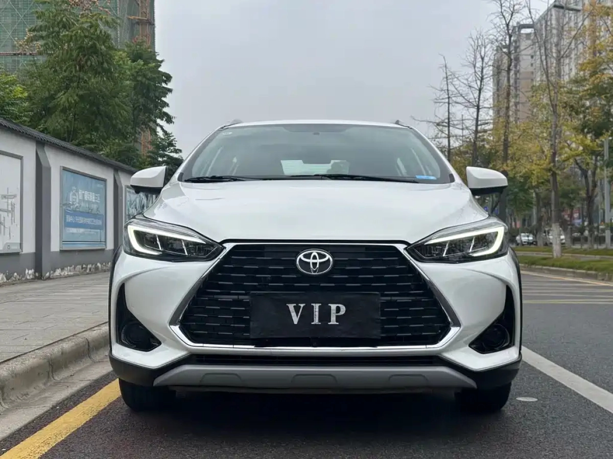 TOYOTA YARIS L DAZZLING  2021