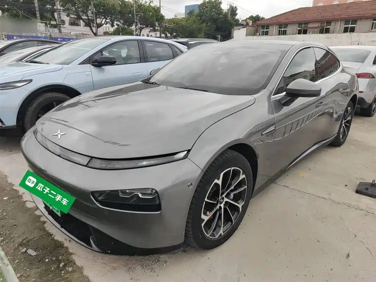 XPENG MOTORS P7  2021