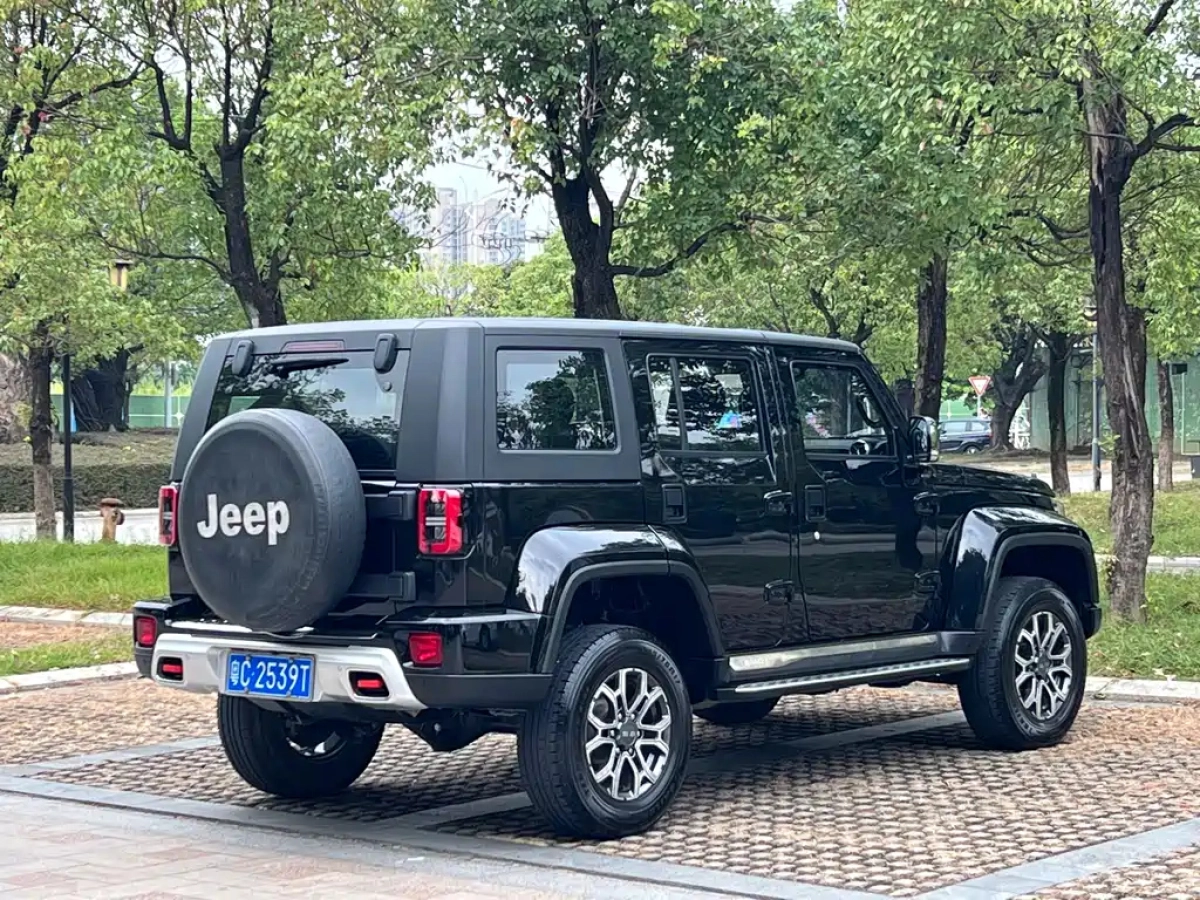 BAIC BJ40