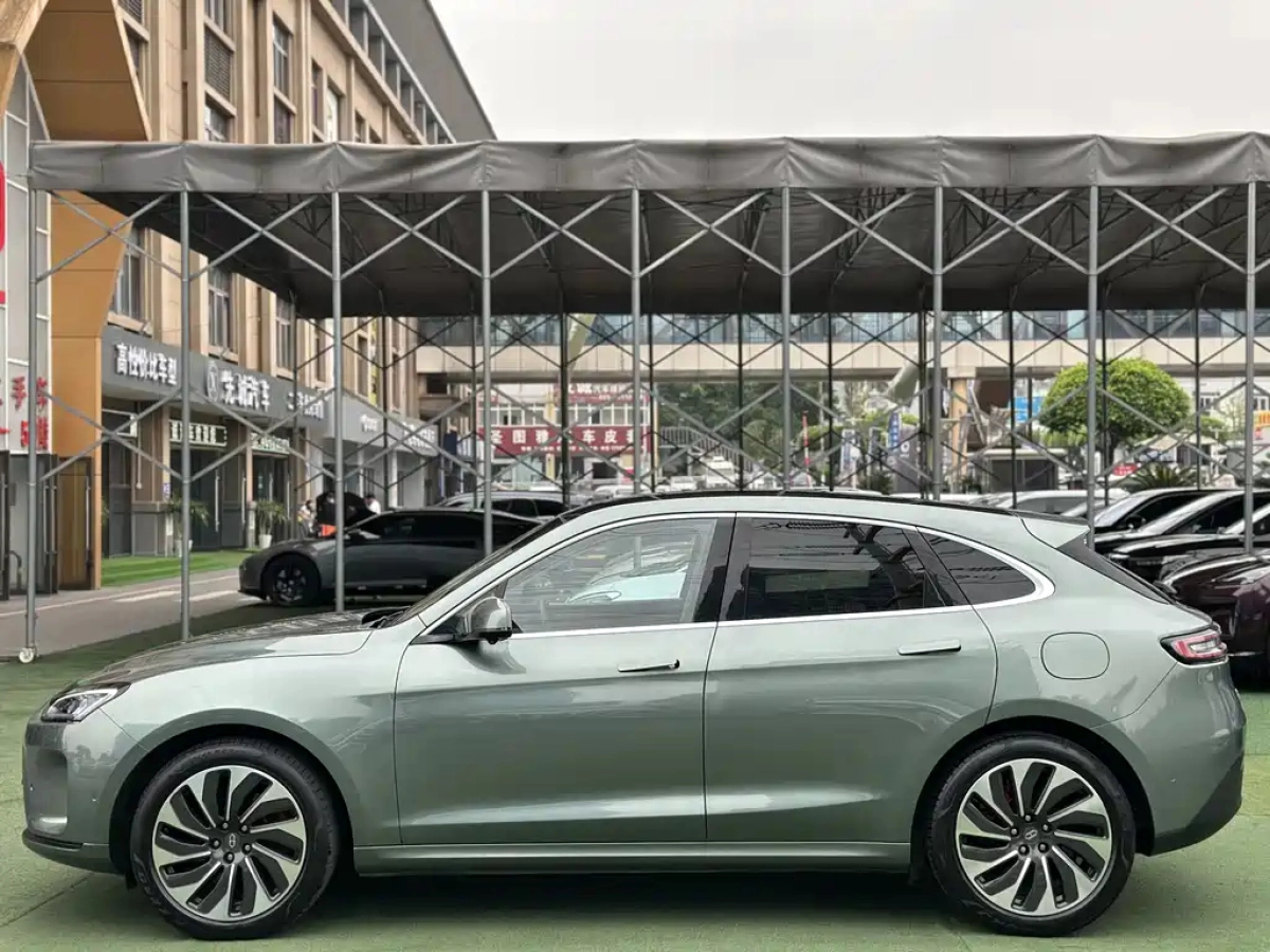 HUAWEI HARMON AITO M5