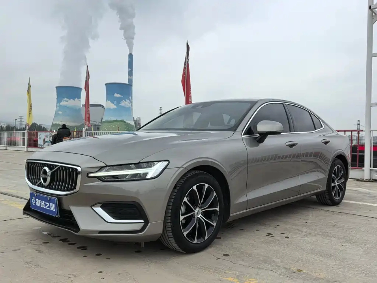 VOLVO S60
