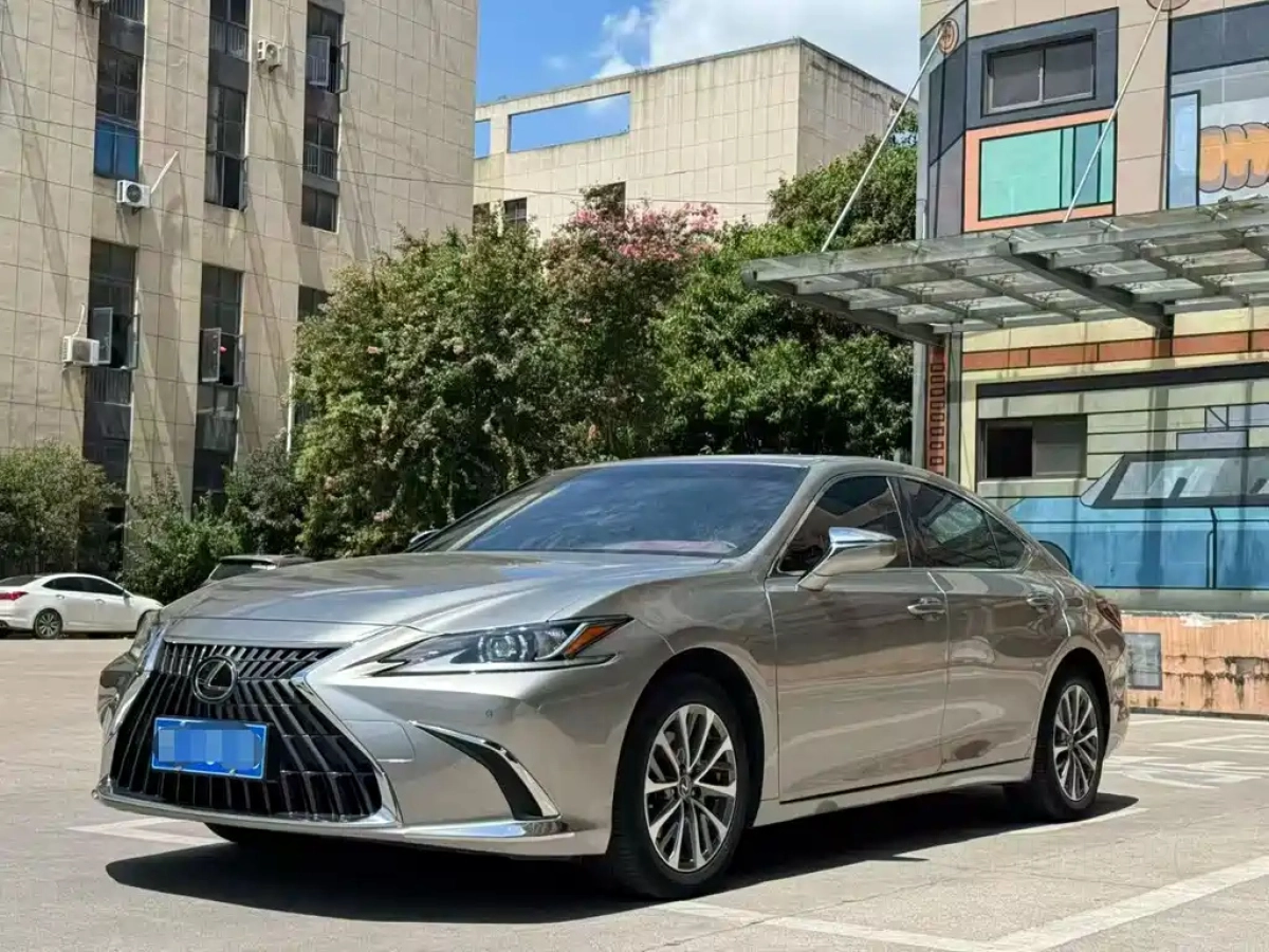 LEXUS ES  2022