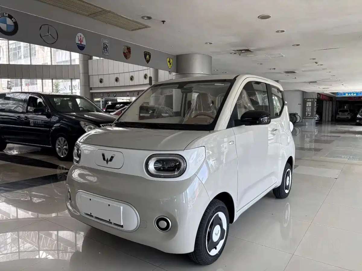 SGMW HONGGUANG MINIEV  2025