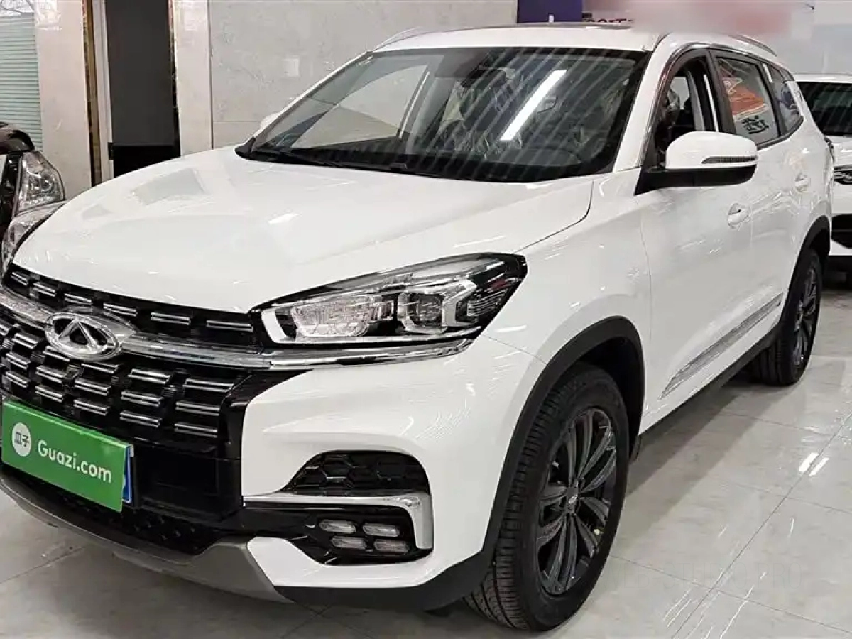 CHERY TIGGO 8