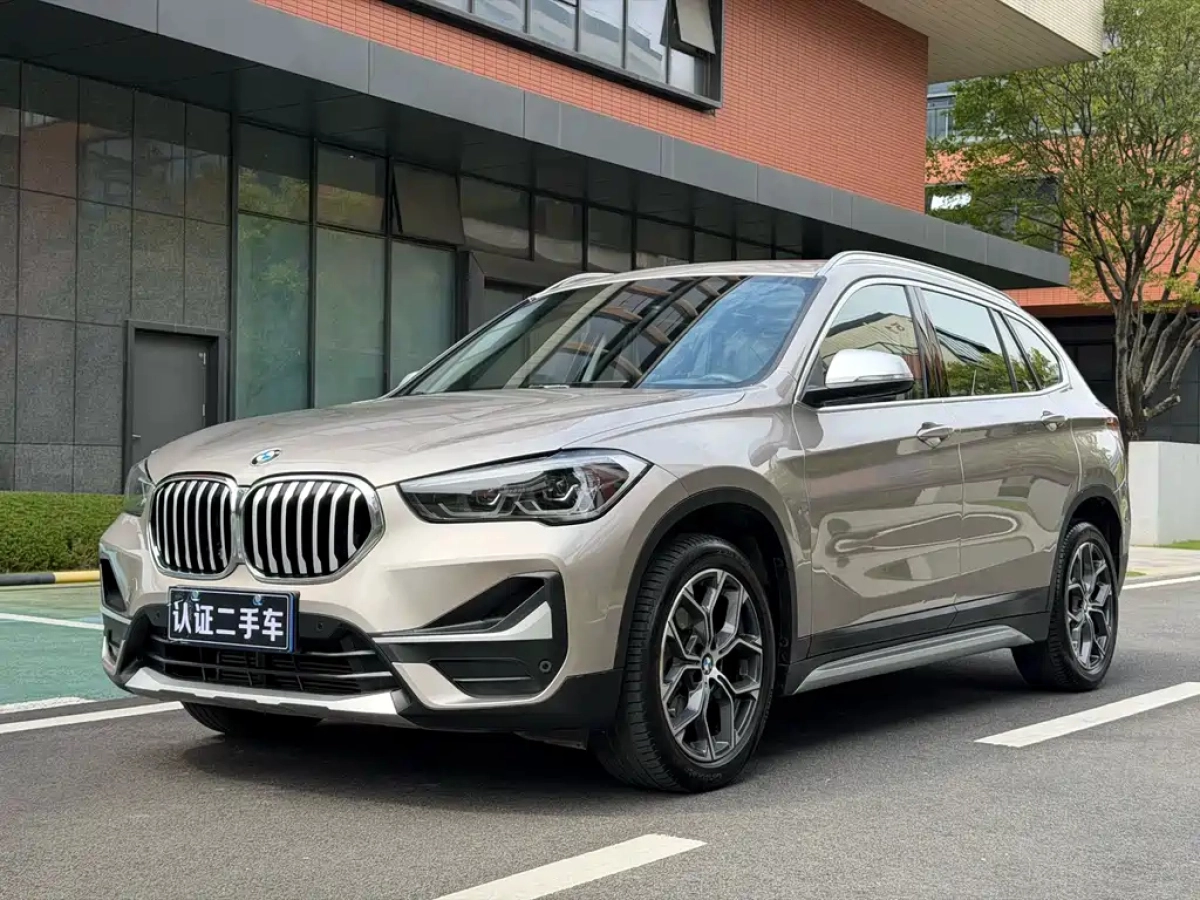 BMW X1  2022