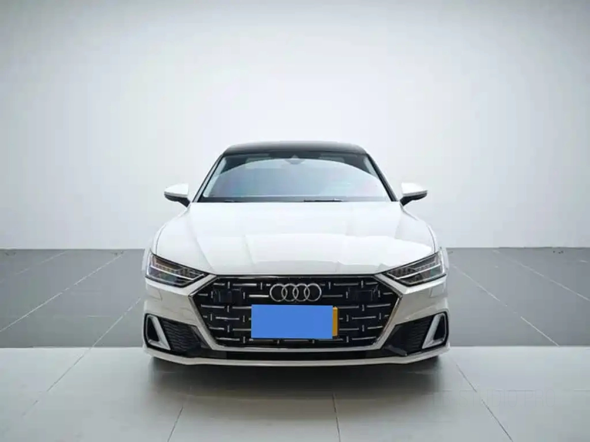 AUDI A7L