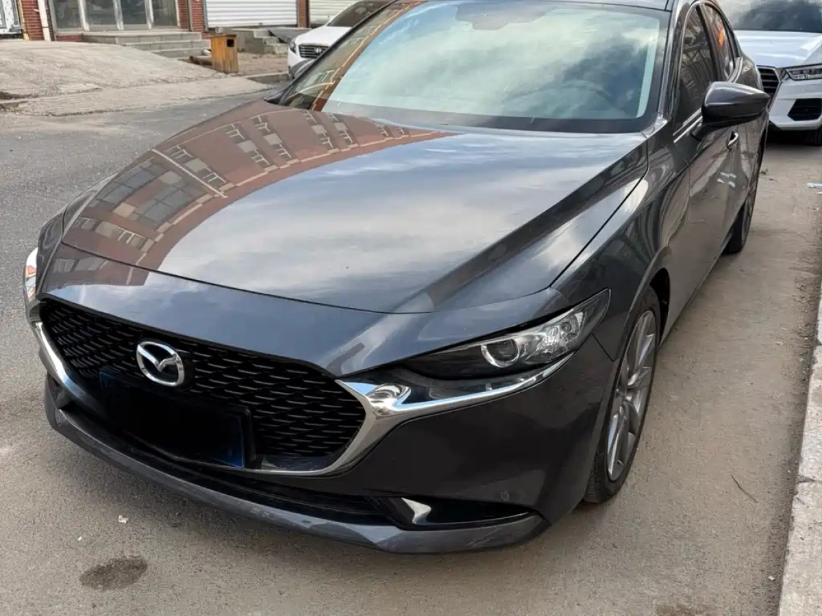 MAZDA 3 AXELA