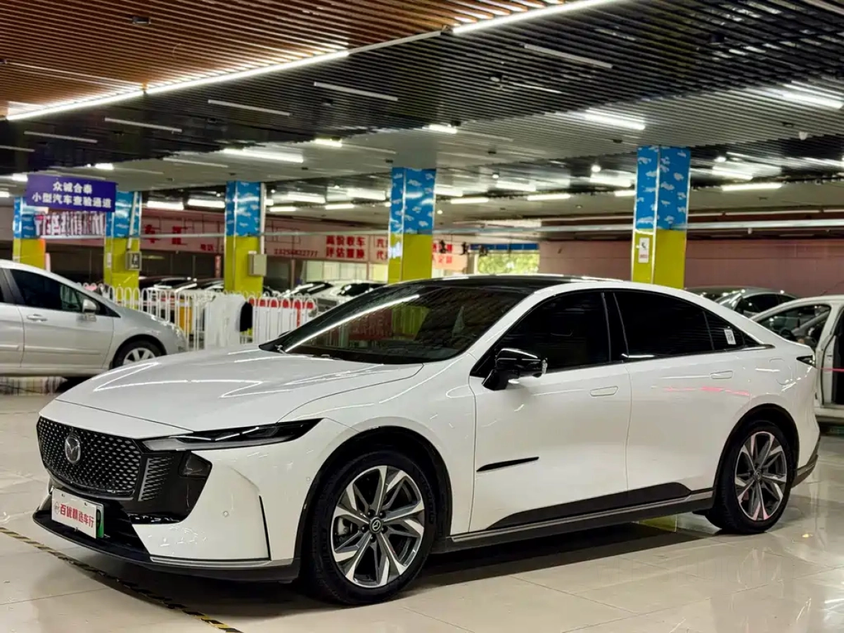 MAZDA EZ-6  2024