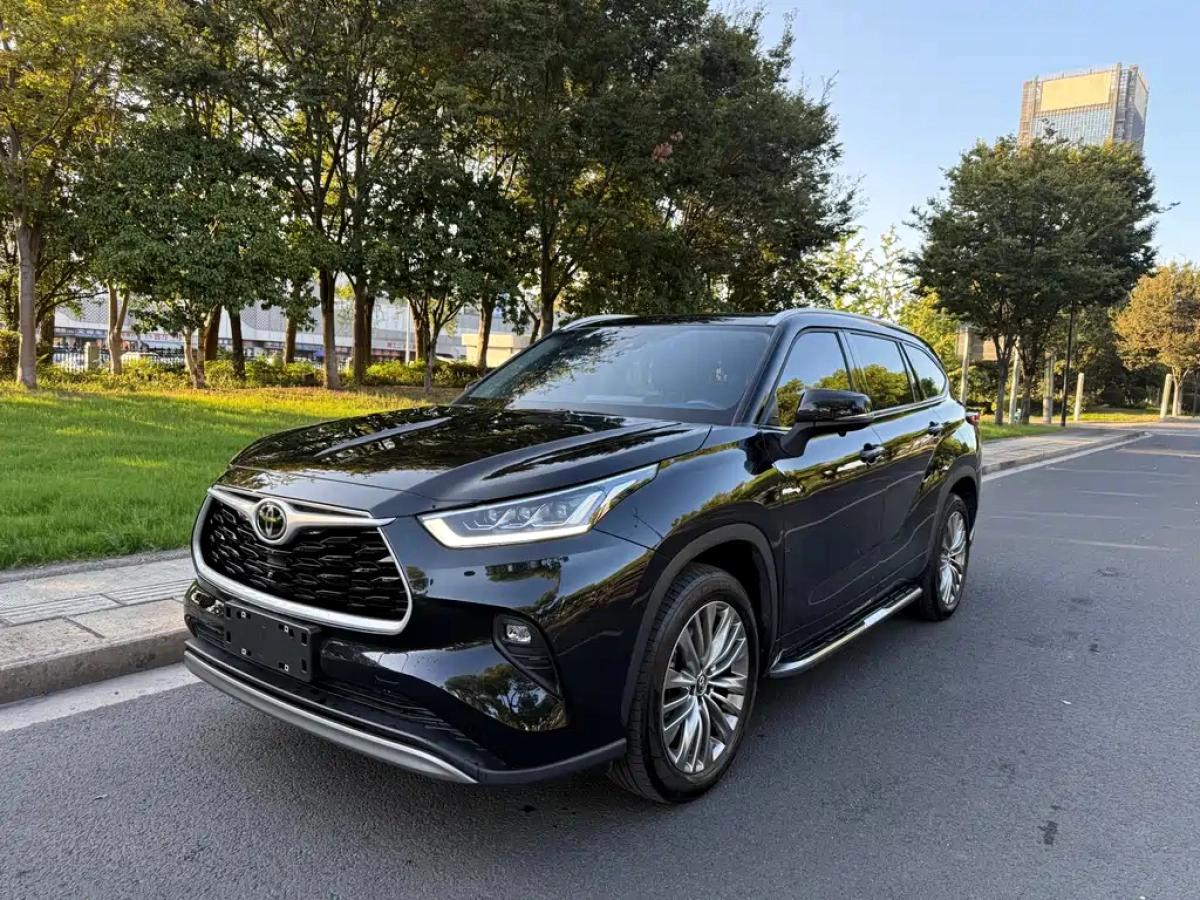 TOYOTA HIGHLANDER  2024