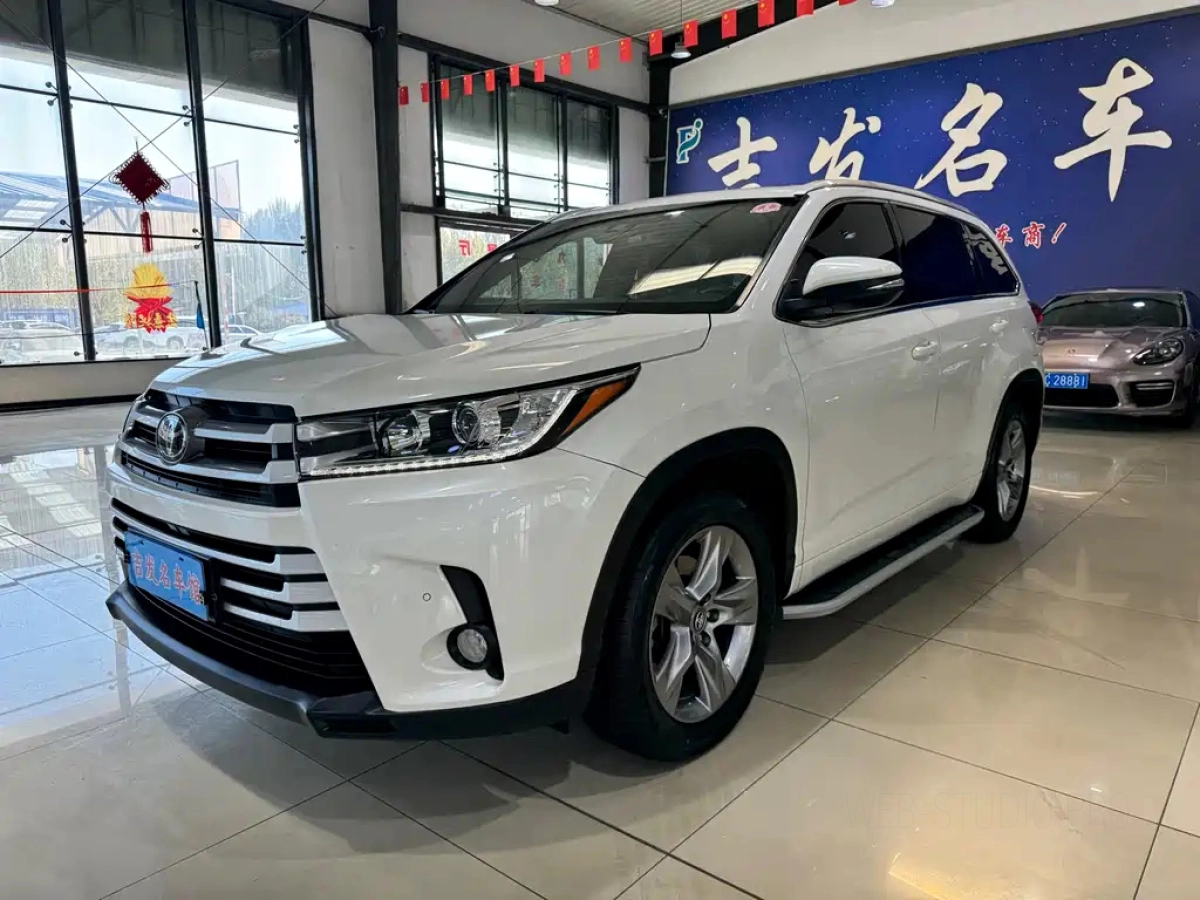 TOYOTA HIGHLANDER  2020
