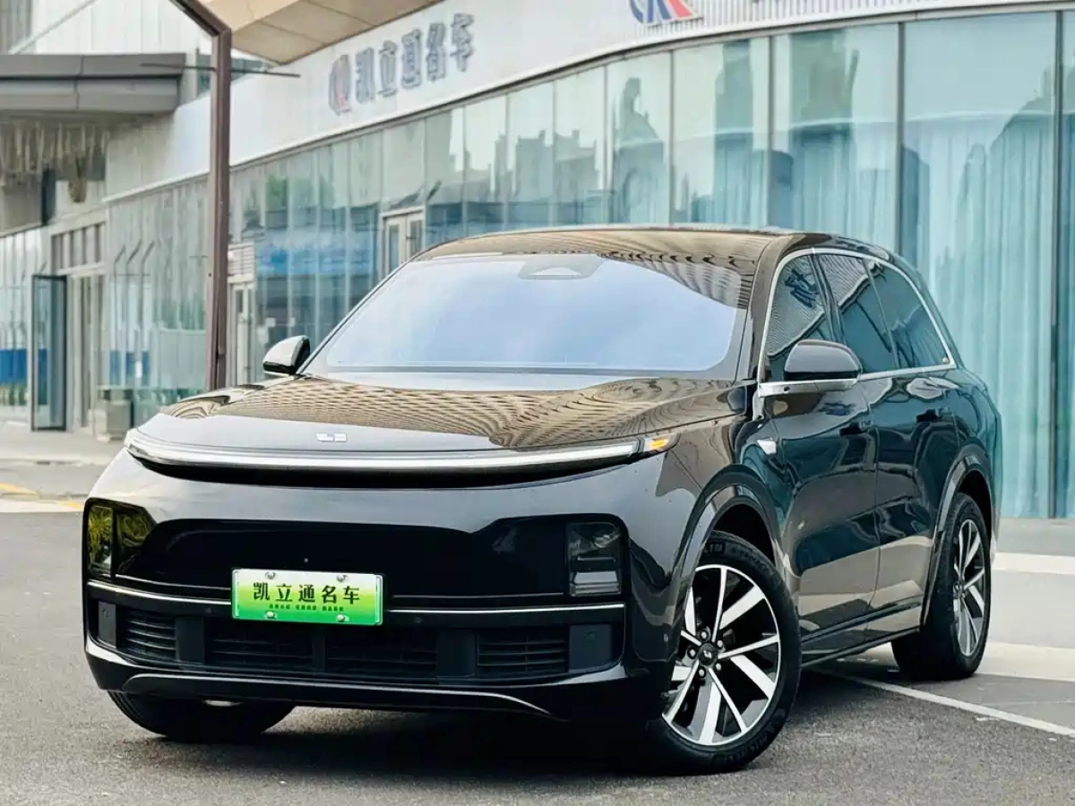 LI AUTO L8