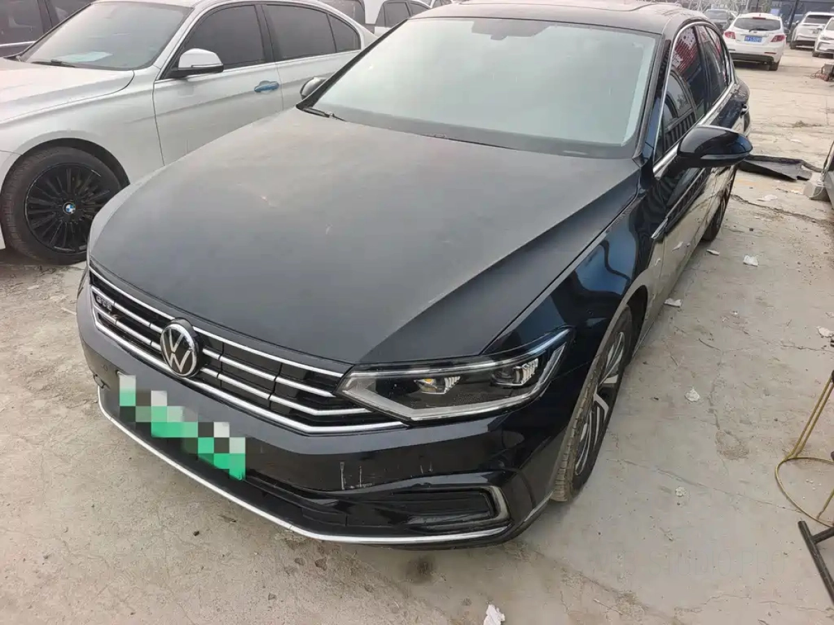 VOLKSWAGEN MAGOTAN GTE PLUG IN HYBRID