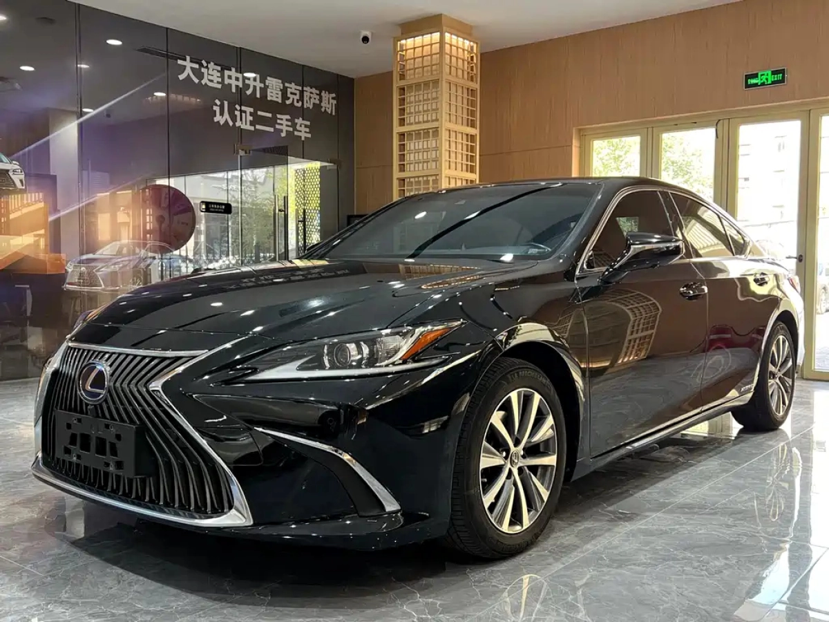 LEXUS ES  2021