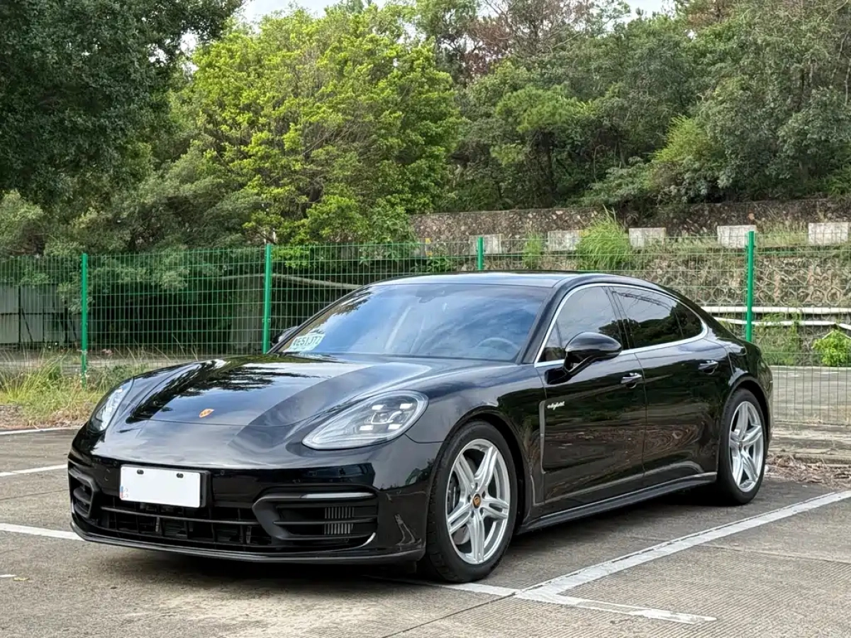 PORSCHE PANAMERA NEW ENERGY
