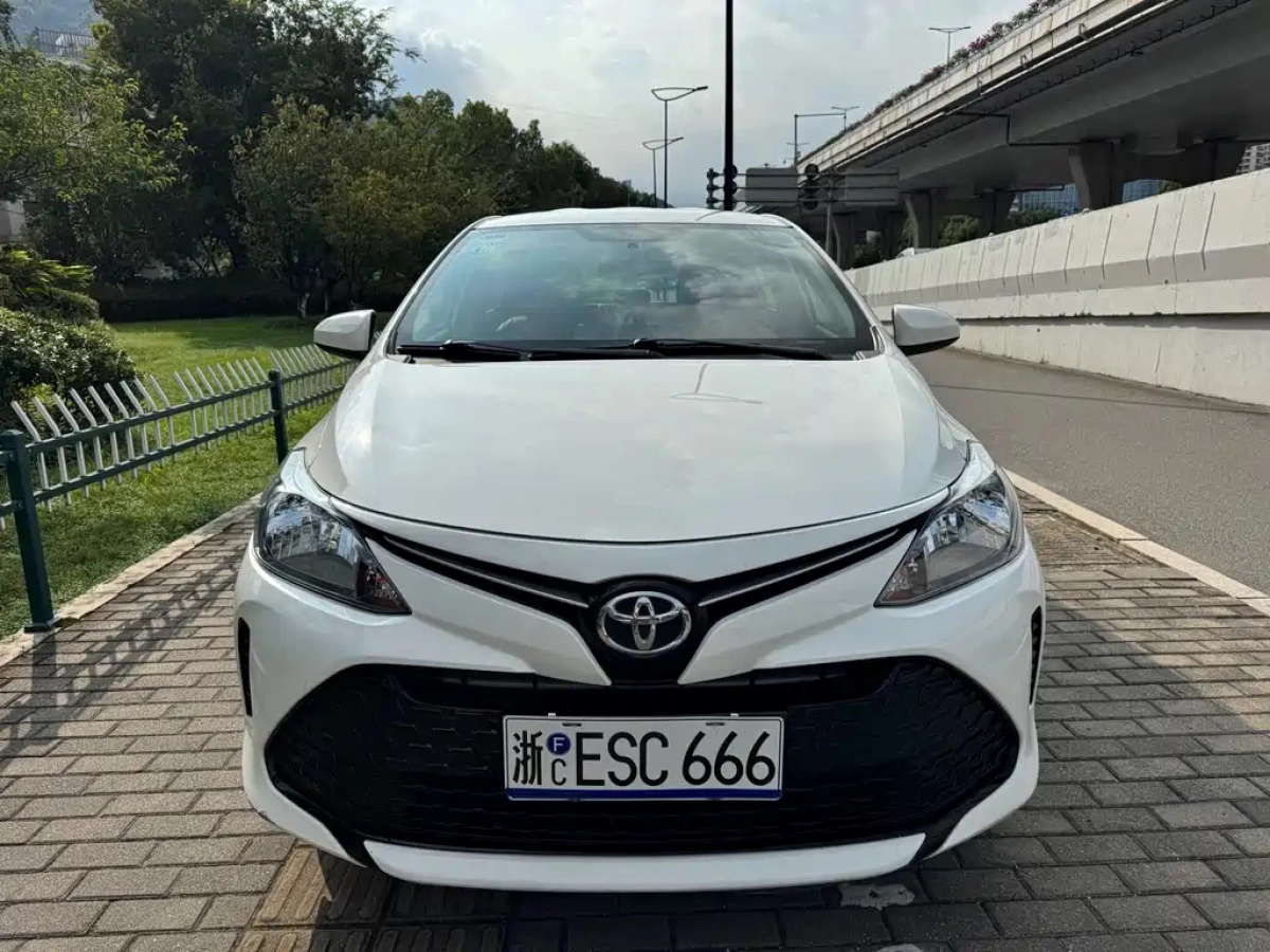 TOYOTA VIOS FS