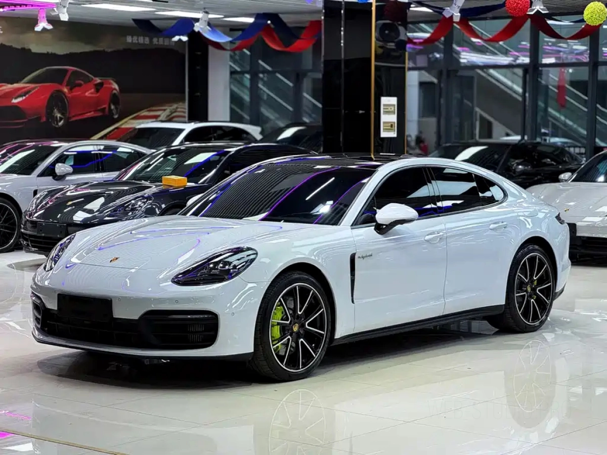 PORSCHE PANAMERA NEW ENERGY