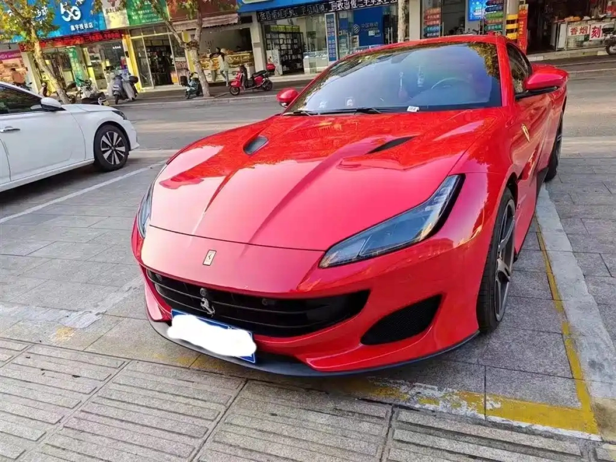 FERRARI PORTOFINO  2019