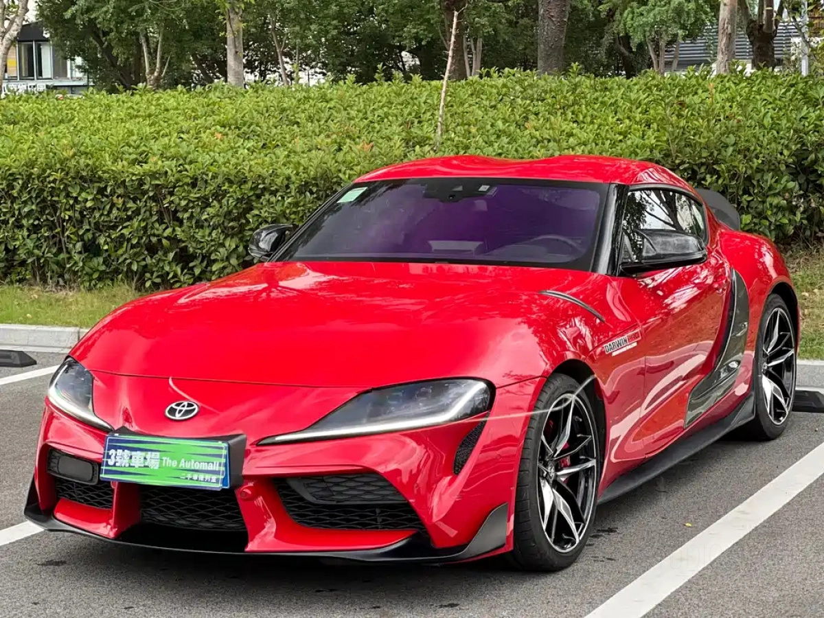 TOYOTA SUPRA