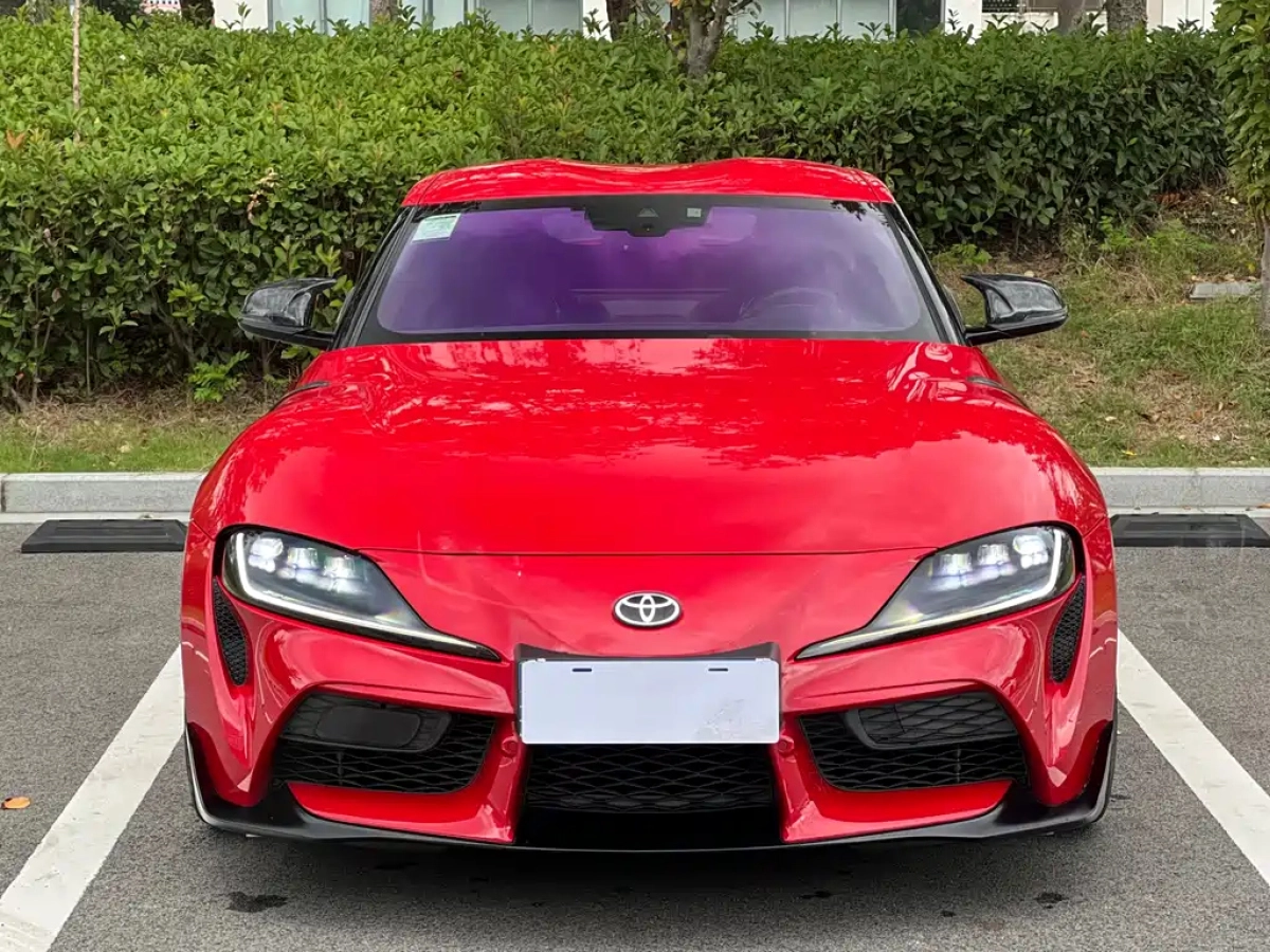 TOYOTA SUPRA