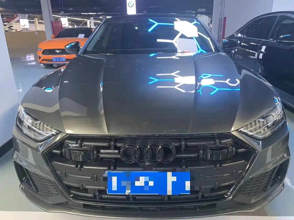 AUDI A7L