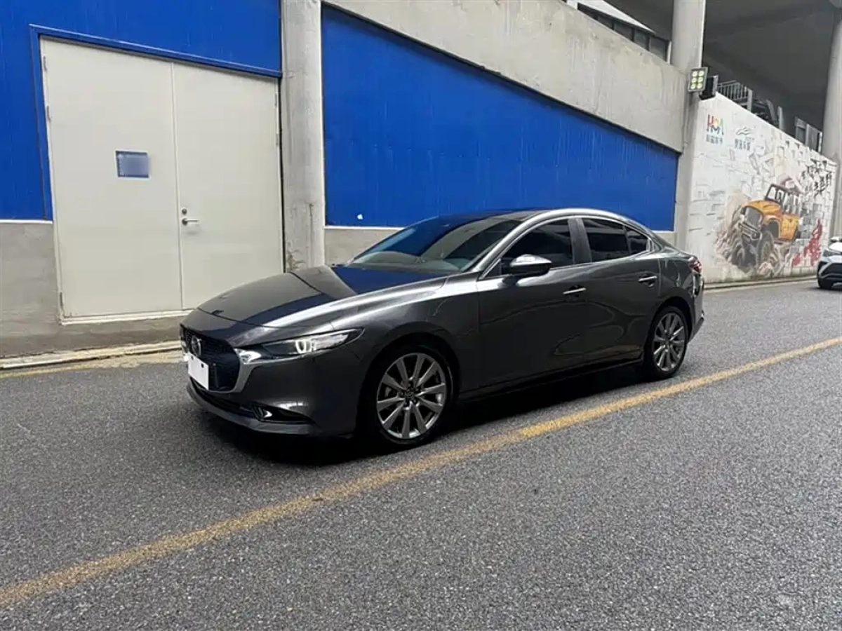 MAZDA 3 AXELA