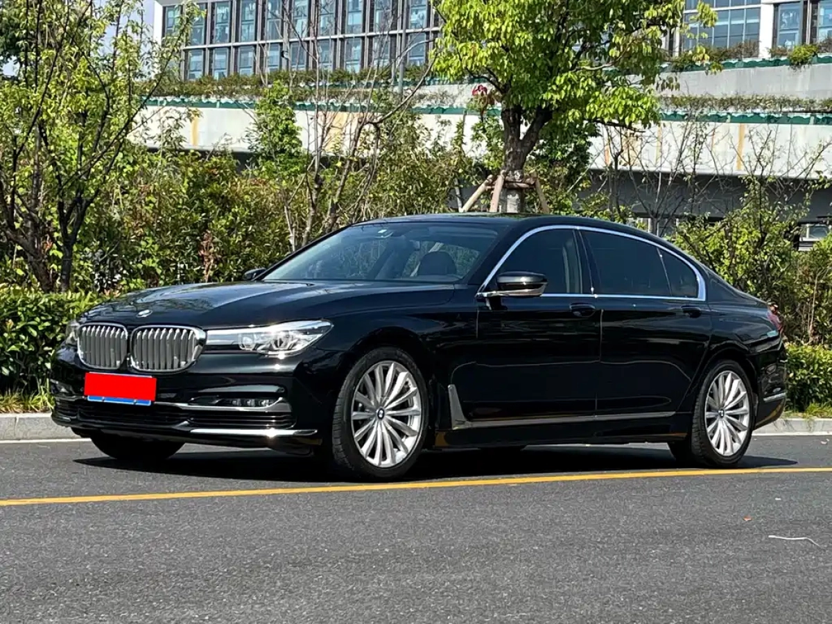 BMW 7-SERIES  2019