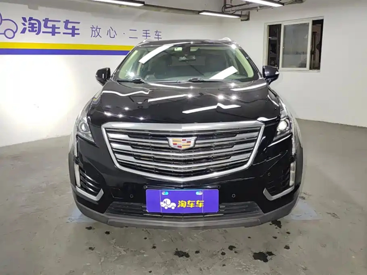 CADILLAC XT5